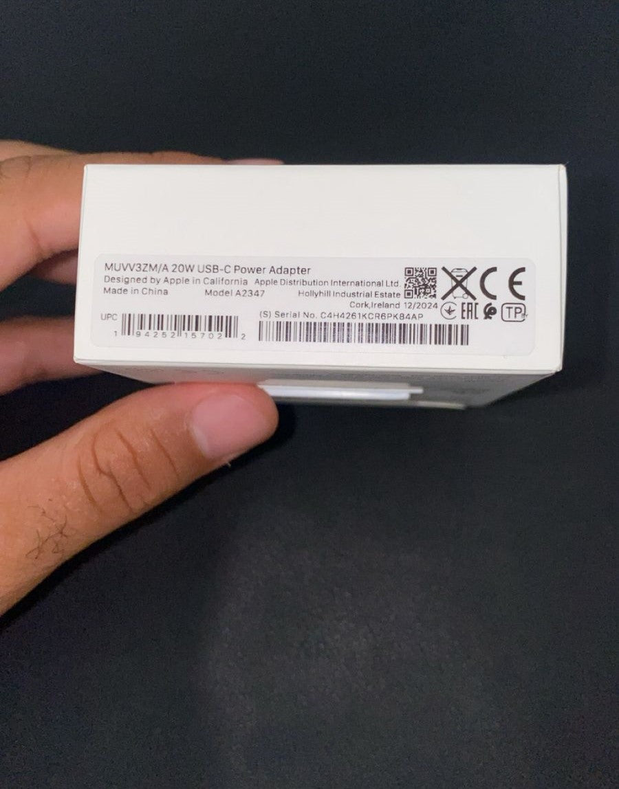20W Power adapter(original) + cable lightning (original)